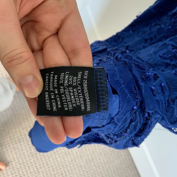 Le Chateau Formal Dress - Picture 6 of 6